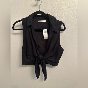 Abercrombie Crop Top Black Size S